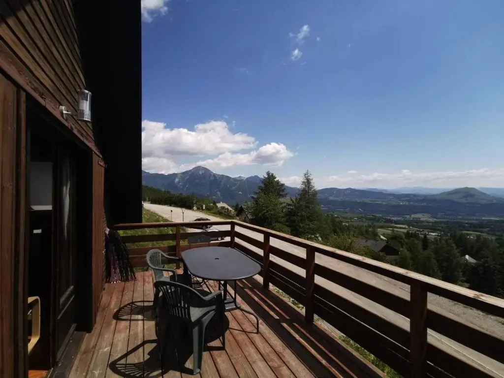 Chalet cosy 9 pers. avec balcon Sud, poêle à bois, Wi-Fi, proche pistes - Saint-Michel-de-Chaillol - FR-1-393-143