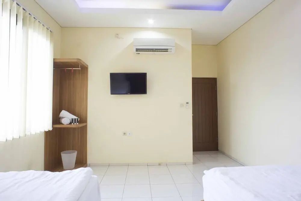 Green Apple Residence near Sarinah Mitra RedDoorz