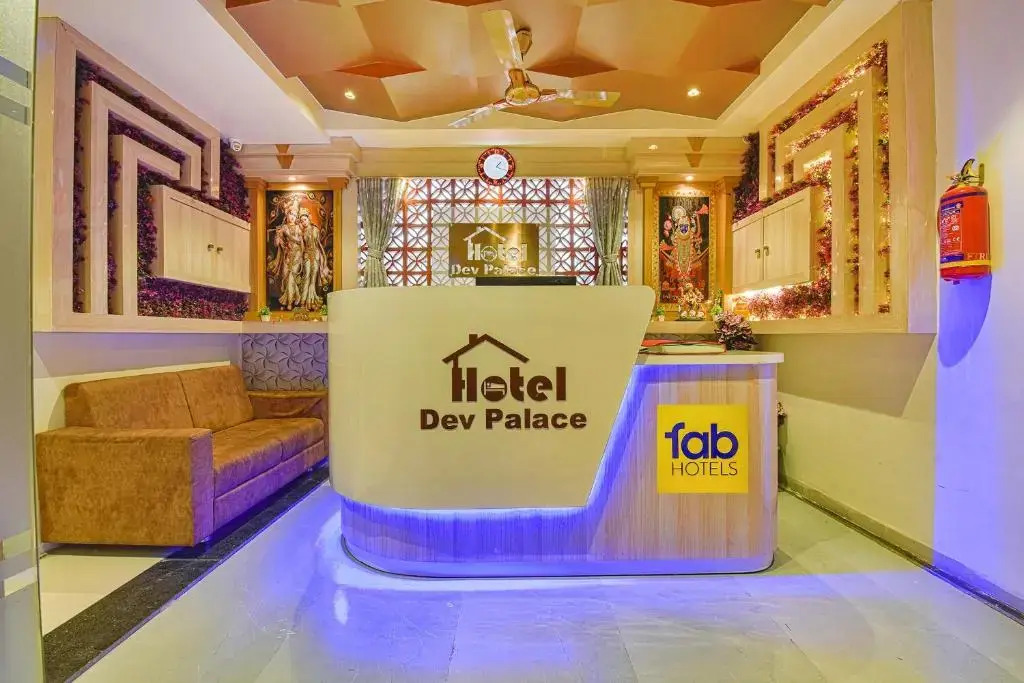 FabHotel Dev Palace