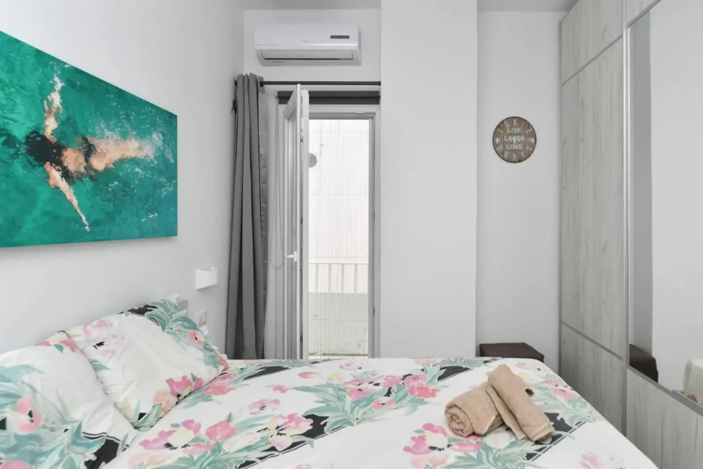 Parikia s Seaside House