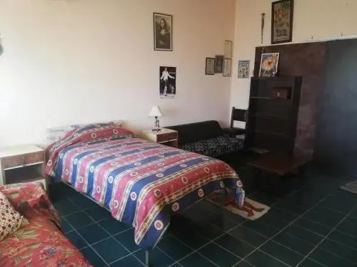 Casa De Familia