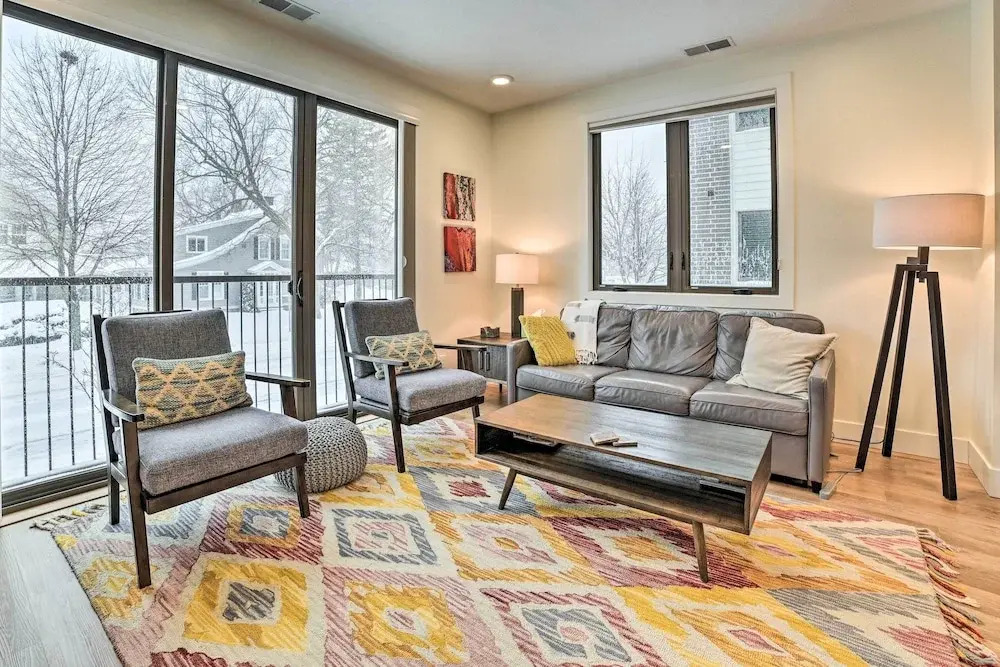 Traverse City Condo: Half Mi to Front Street!
