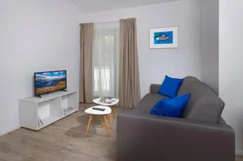 Zlatni Zalaz,Apartments,Supetarska Draga