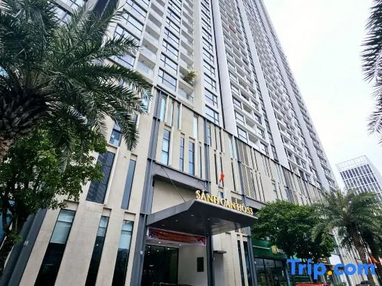 Luxury 2Br Vinhomes Skylake - City view/Landmark 72