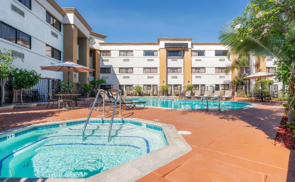 Holiday Inn Santa Ana-Orange Co Arpt by IHG