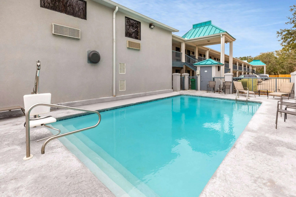 Baymont by Wyndham Biloxi/Ocean Springs
