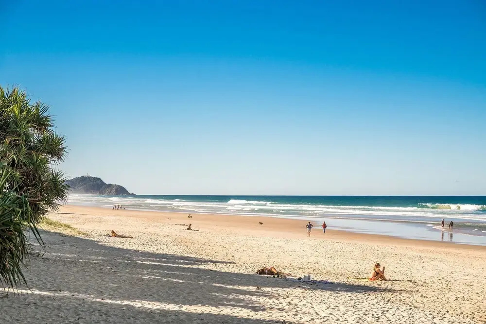 A PERFECT STAY - Shore Beats Work