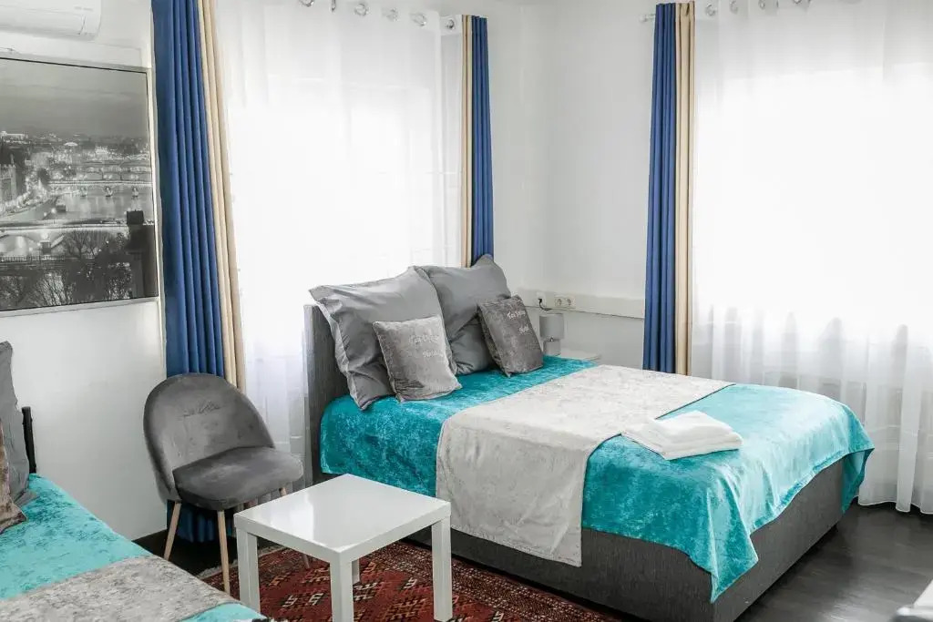 Tau Design Hotel