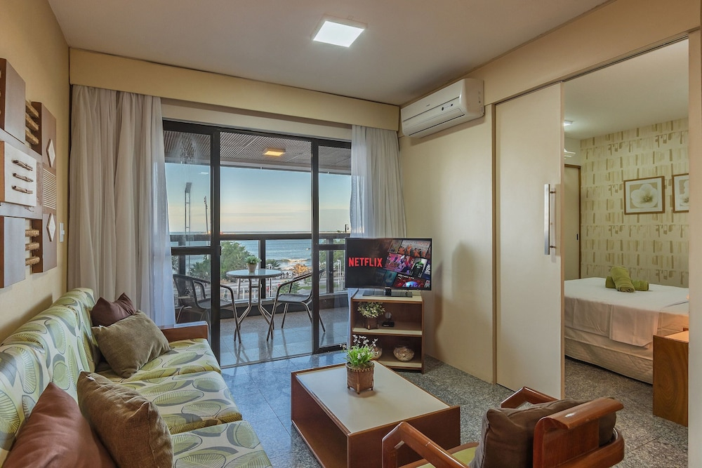 Iracema Residence #103 - Seafront by Carpediem