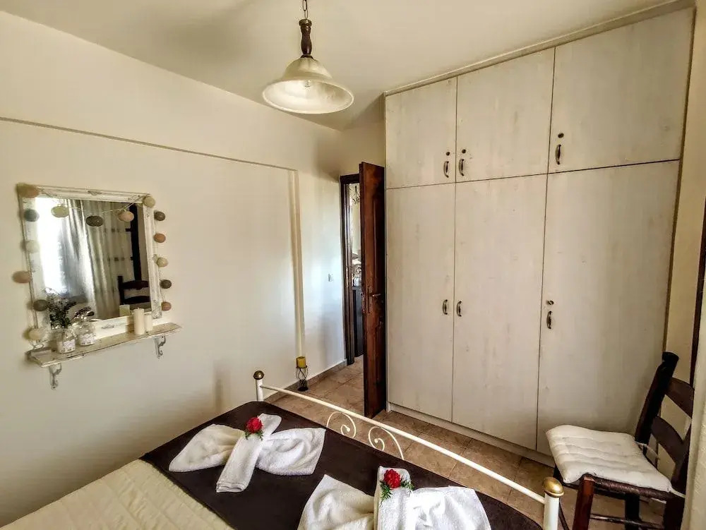 Thymes traditional house