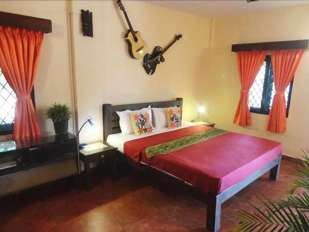 Yuppi Hippi Hideout