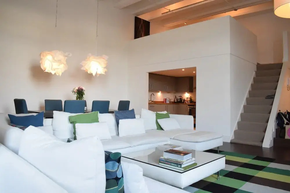 Spacious 2 Bedroom Apartment in Fulham