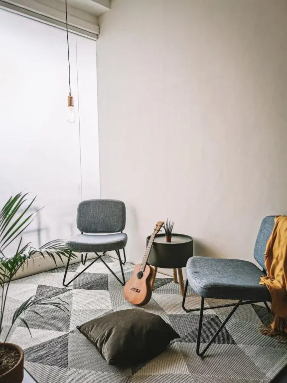 Murals Sleepbox Capsule Hostel - Adults Only