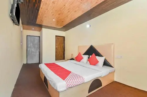 OYO 24180 Kartikey Inn Guest House