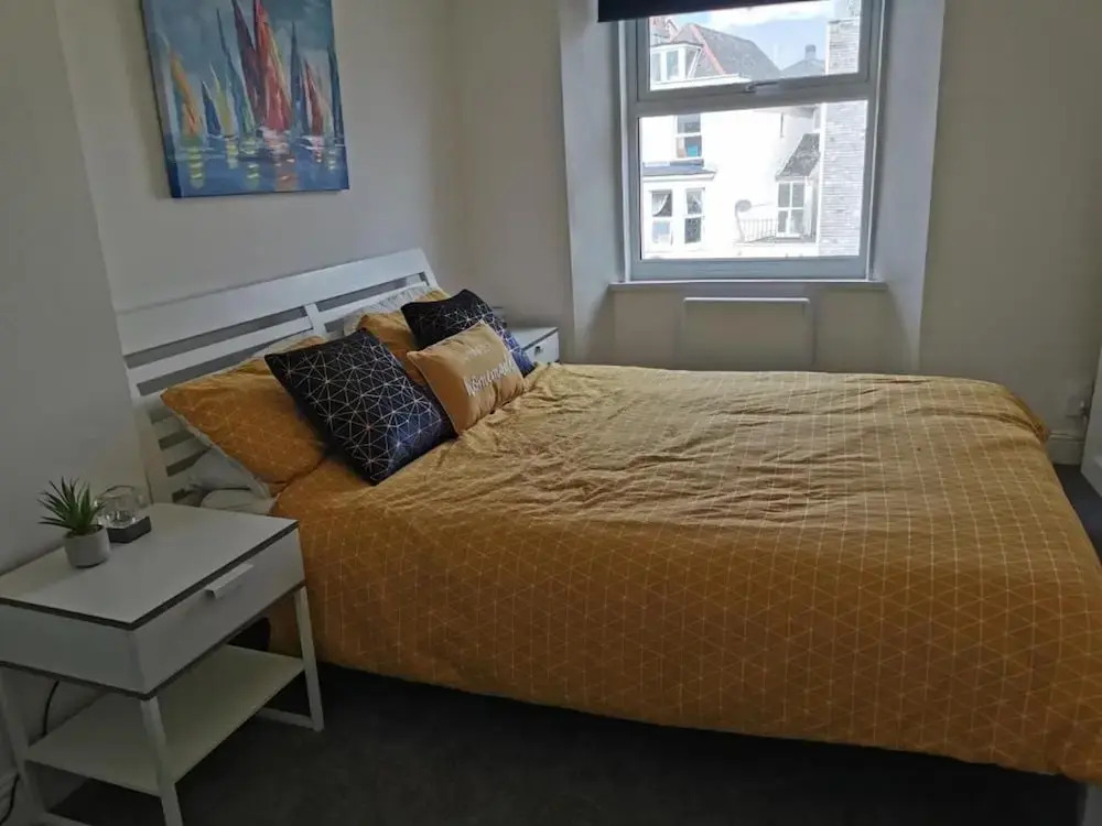 Beautiful 2-bed Seaview Apartment in Plymouth