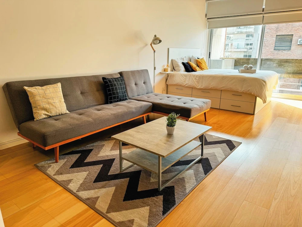 BT Homes - Palermo, Soler
