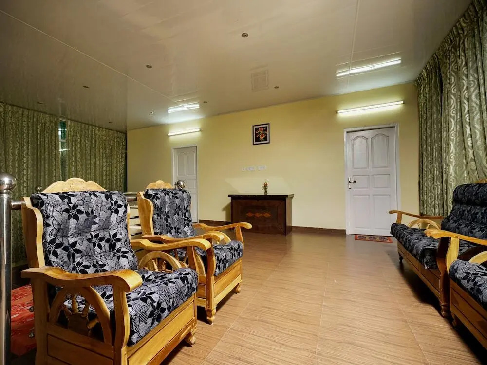 Le Pepper by OYO Rooms