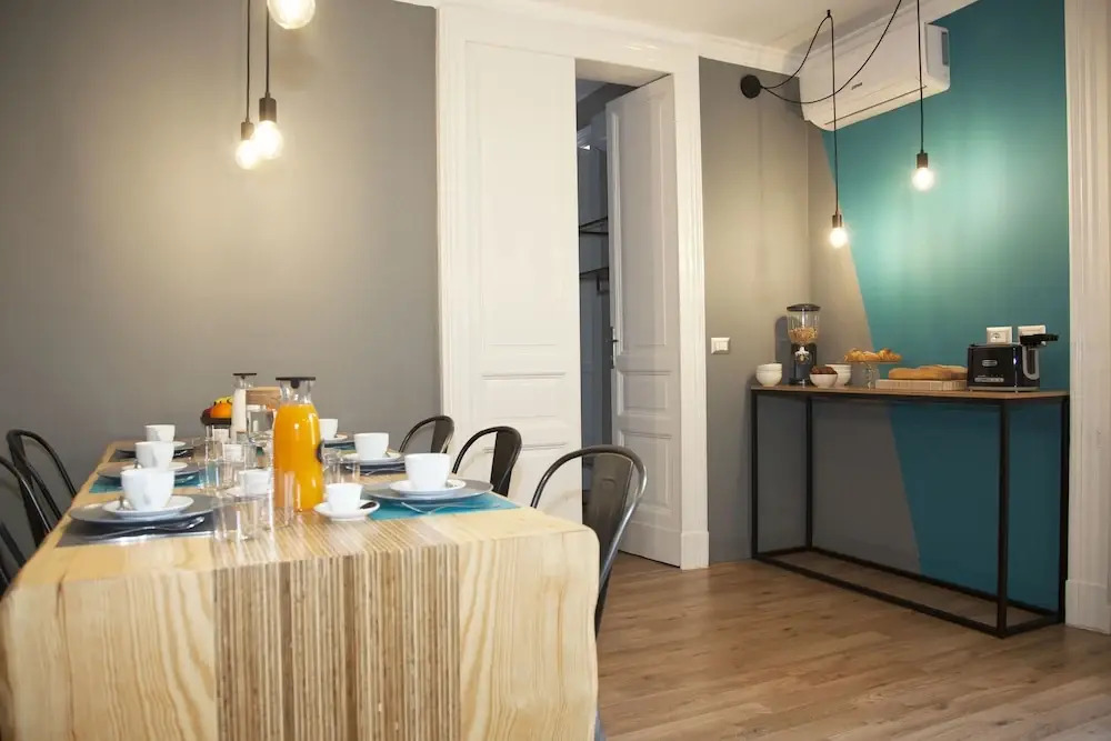 B&B Leitmotiv
