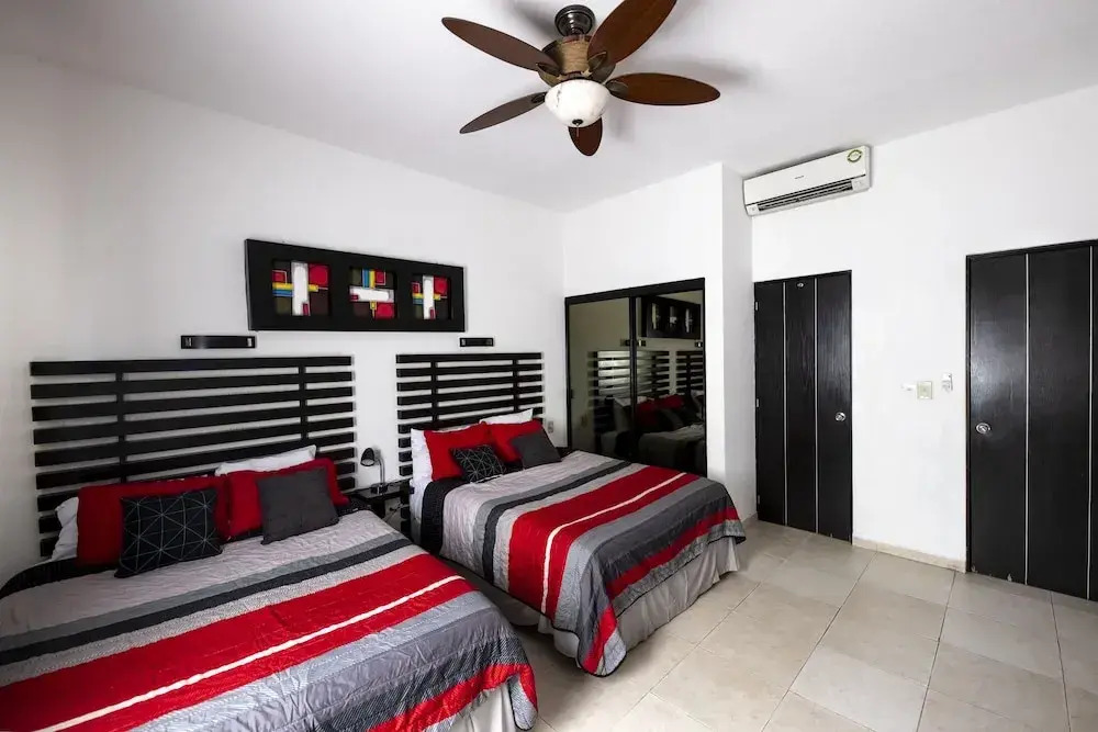 Penthouse Beach Holiday Private Jacuzzi Bbq Family Friendly Maid Service