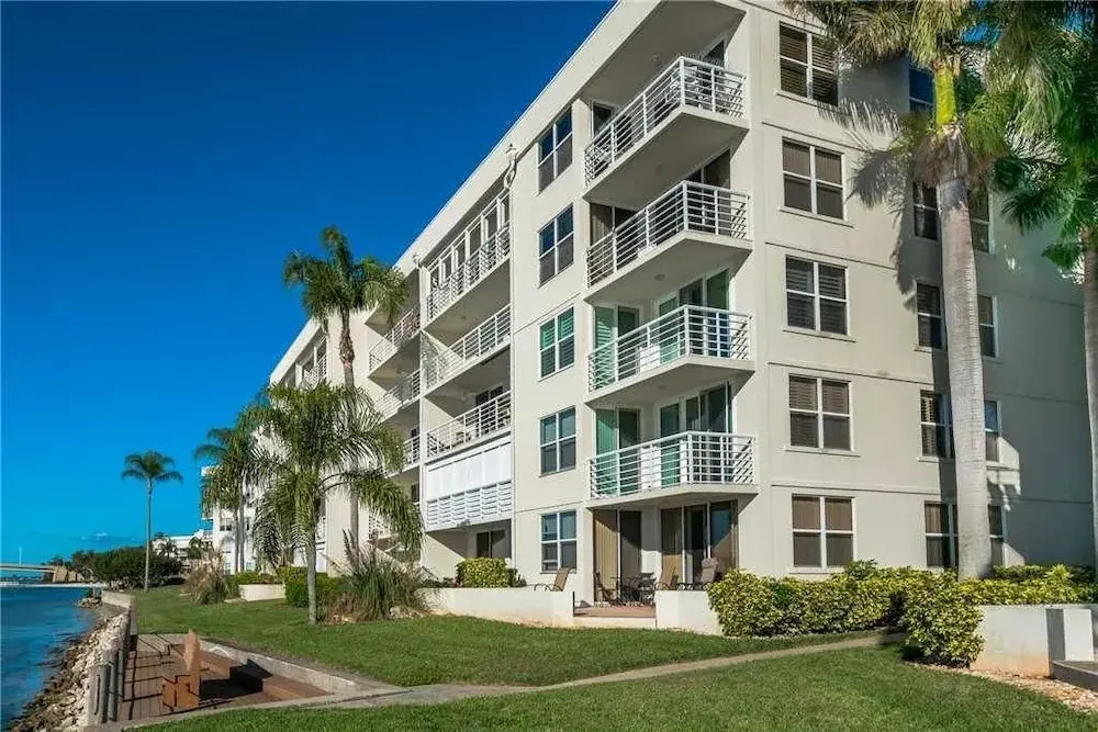 Bahia Vista 15567 - Two Bedroom Condo
