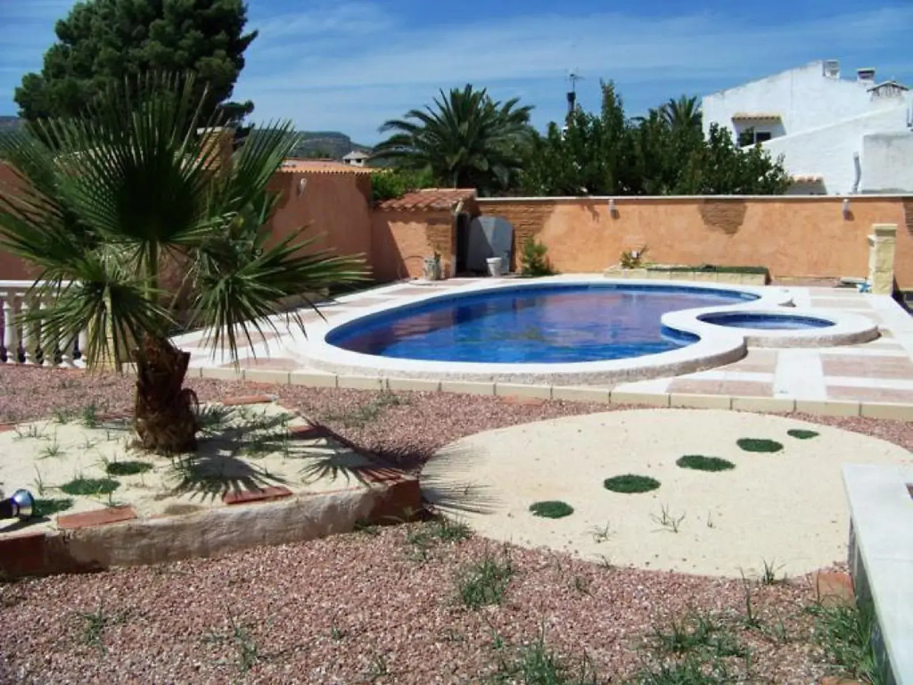 Leticia - Six Bedroom
