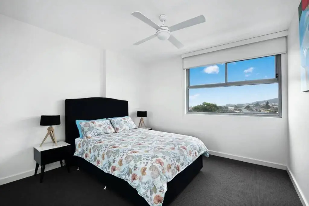 Luxury Apartment Caves Beach 4 Bed