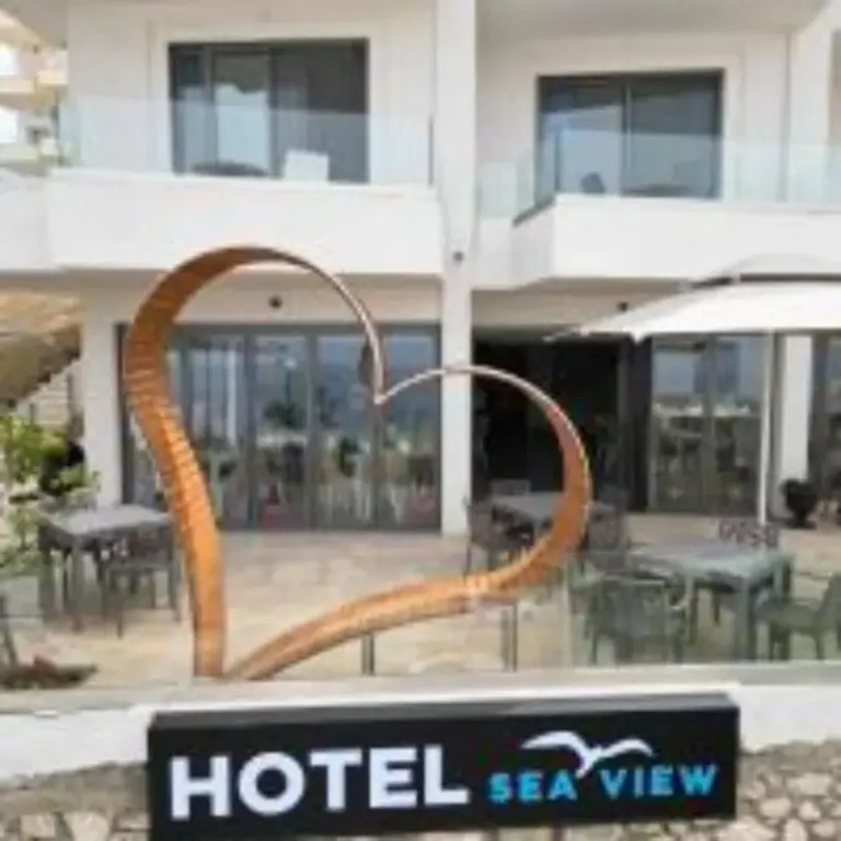 Luxury Sea View Apartments