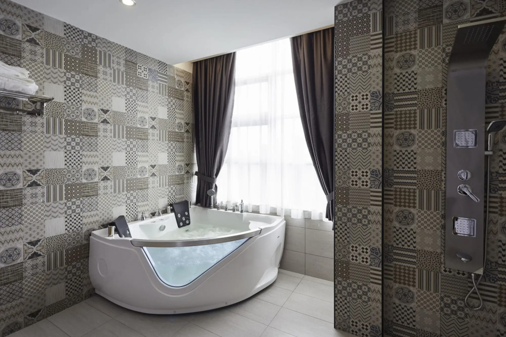 DREAM LUXURY HOTEL
