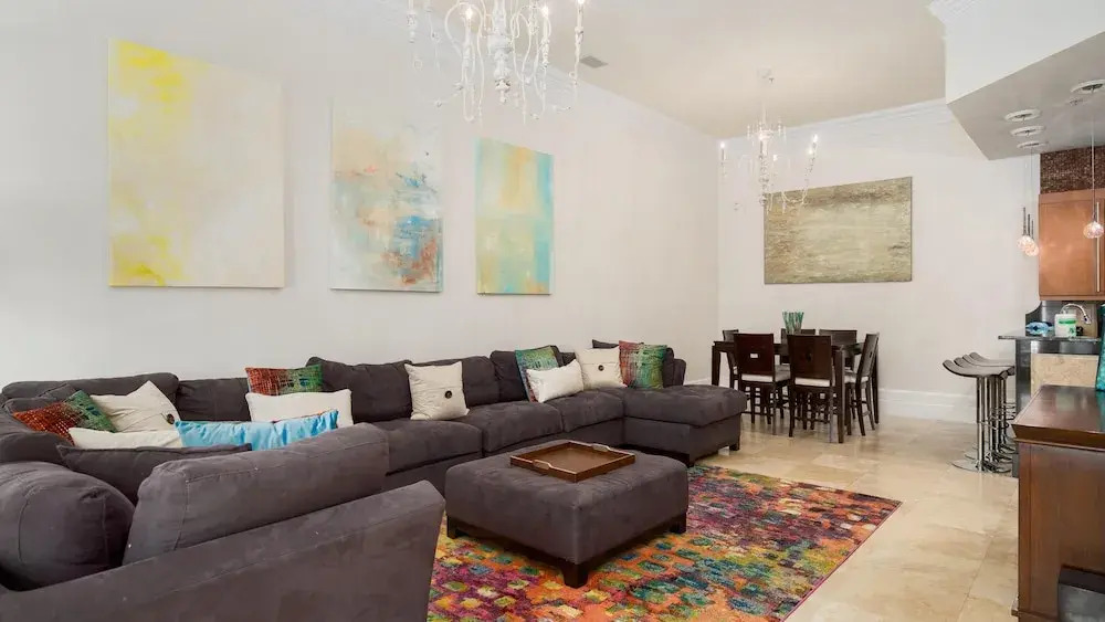 Le Jardin 158 - 3BR 3.5ba -