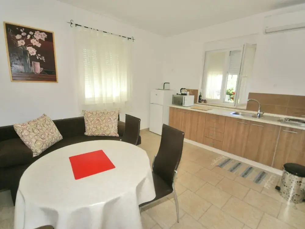Beautiful Apartments Just Outside Trogir , Only 100 M Away From the Beach
