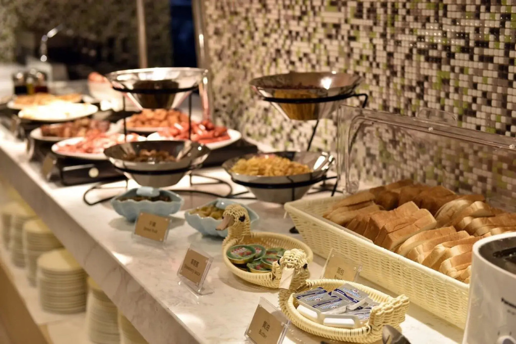 Atour Hotel Dalian Zhongshan Square