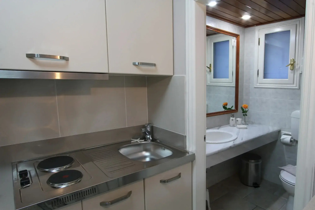 Chios Xenia Studios & Apartments