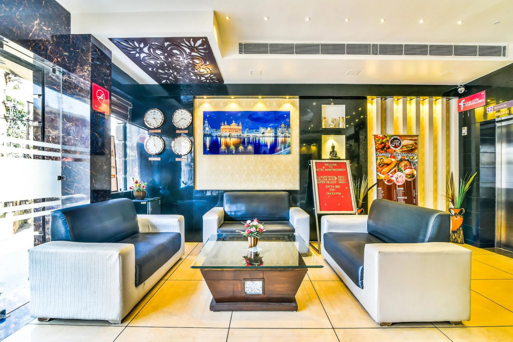 FabHotel Aman Residency Sharifpura