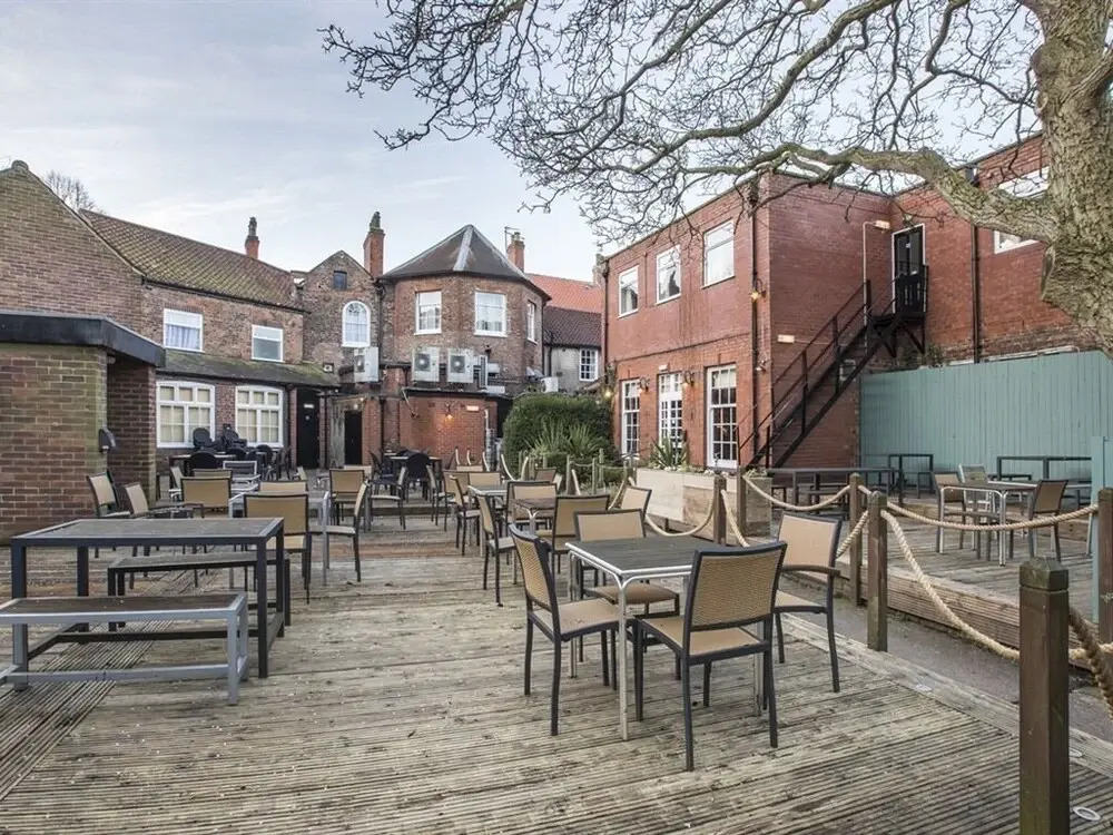 The George Inn