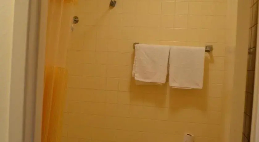 Granbury Inn and Suites