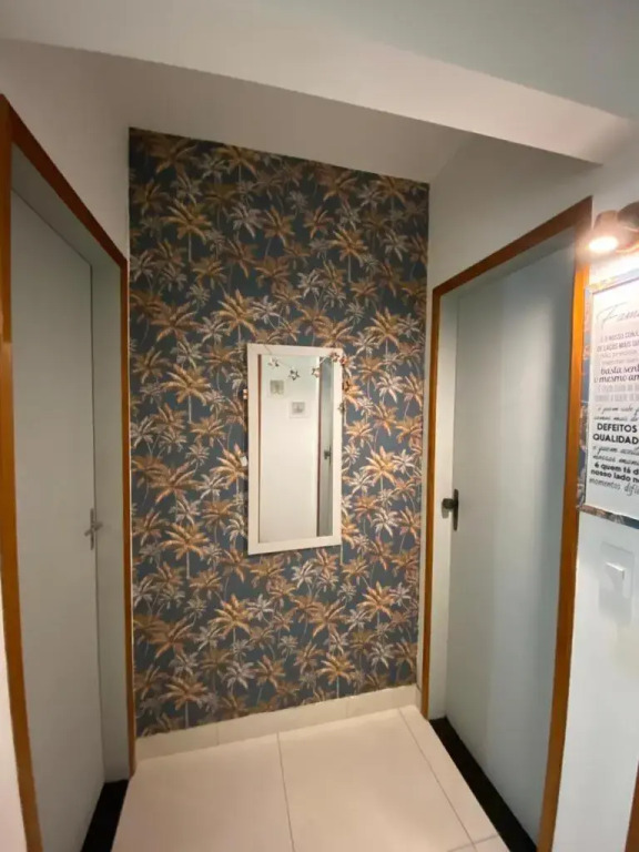 Amplo Apartamento Guarapari - Praia do Morro- Edifício San Martin -Decorado- LOCALIZAÇÃO IMBATÍVEL - Em frente a Supermercado e farmacia - Praia Center - 3 quartos - Internet - Vaga de estacionamento