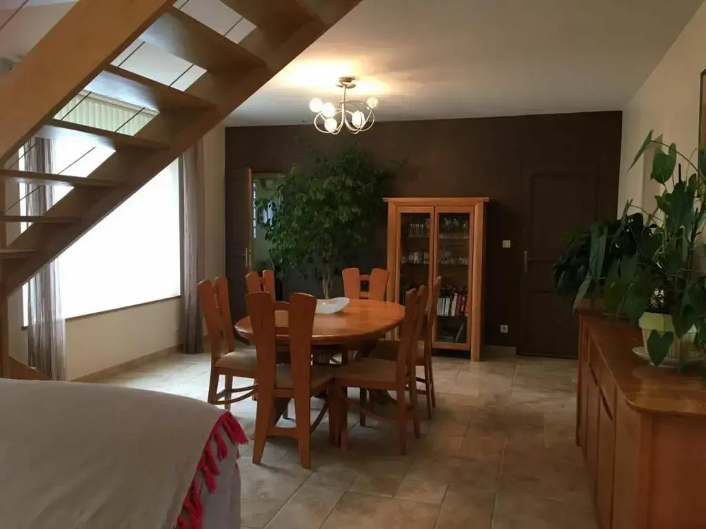 Gite Le Mans, 4 pièces, 8 personnes - FR-1-410-231