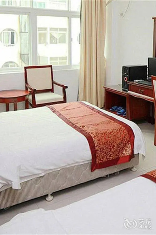 Longhai Grand Hotel