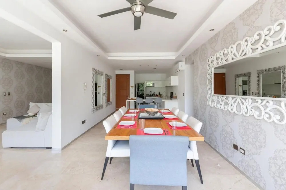 Stunning 2 in 1 Apartments Ocean View Rooftop Pool Near The Beach and 5th Avenue