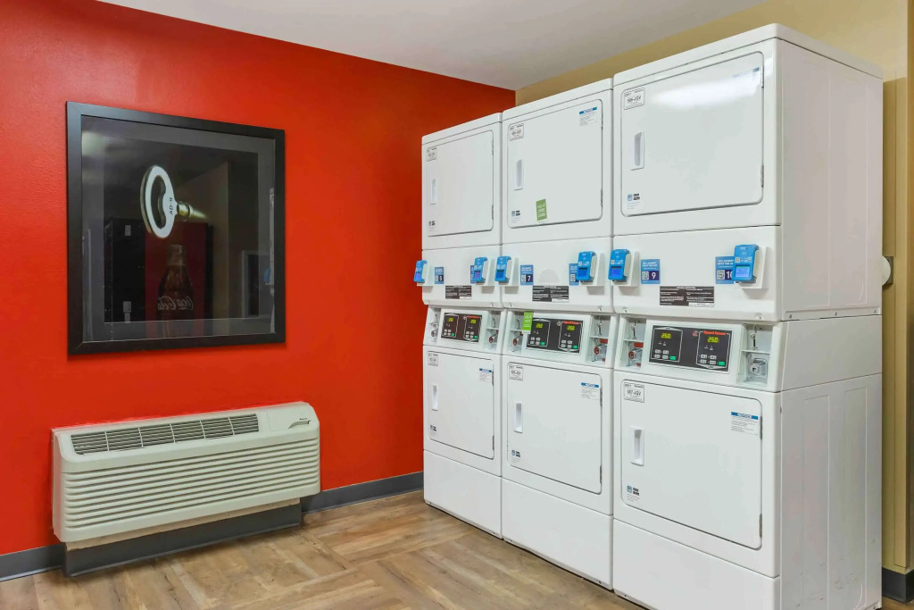 Extended Stay America Select Suites - Springfield - South