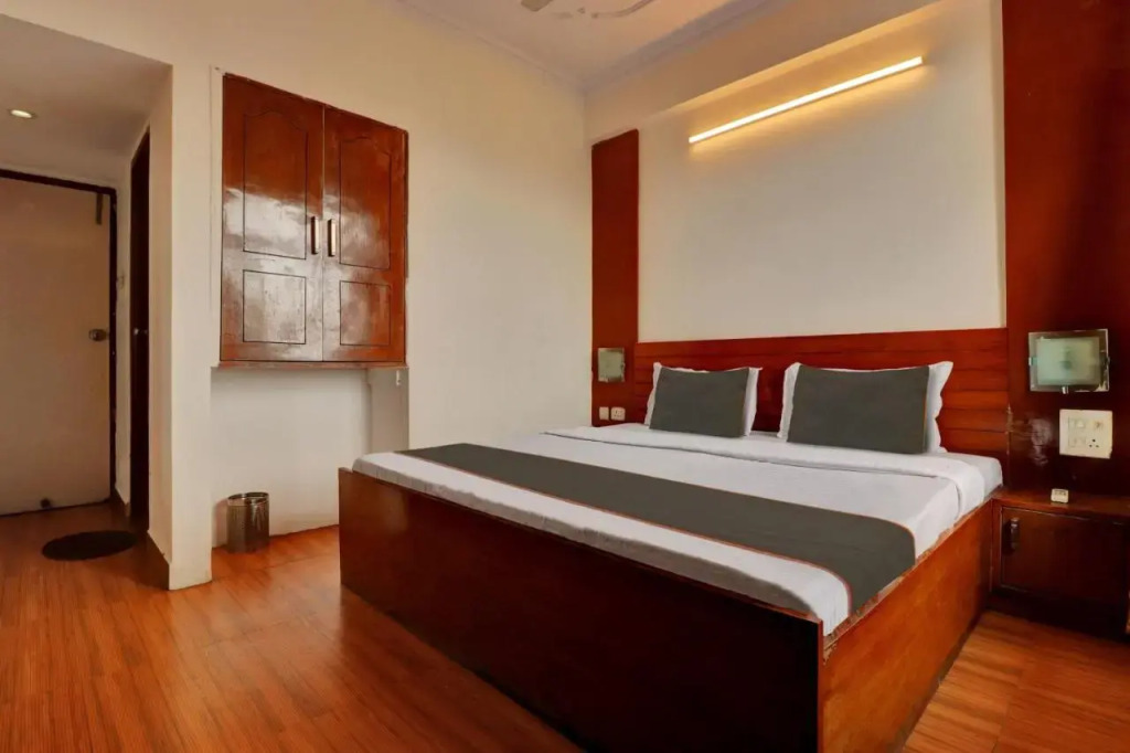 Hotel Kailash Residency