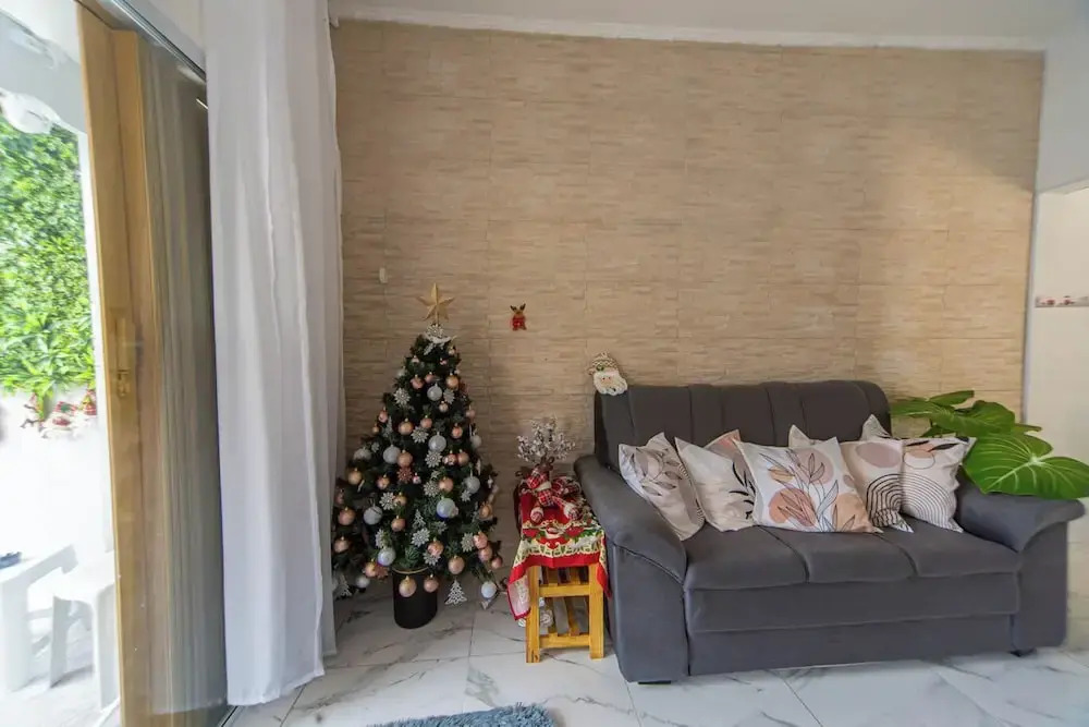 Casa Familiar na Praia Grande c Garagem Aceita Pet