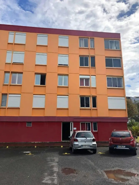 Apartment With 2 Bedrooms in Saint-pierre, With Wonderful sea View, Enclosed Garden and Wifi