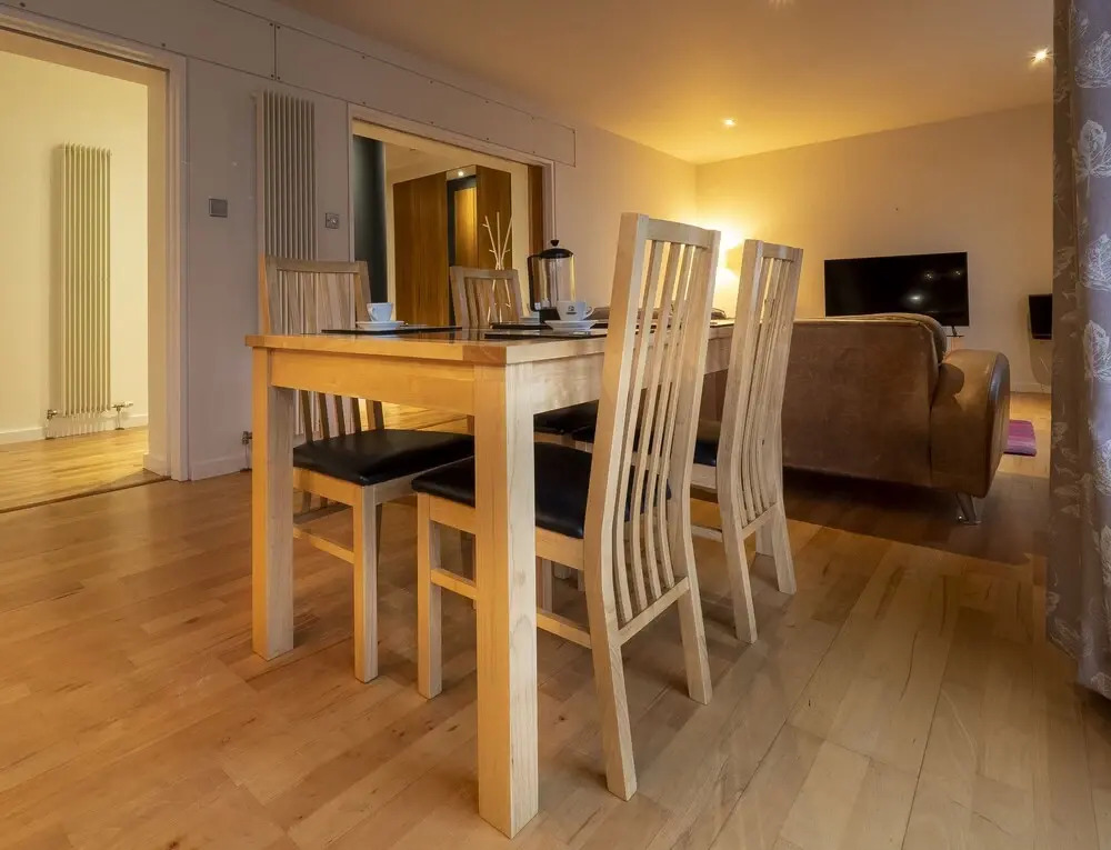 Elegant 2BR Apartment with Balcony and Parking