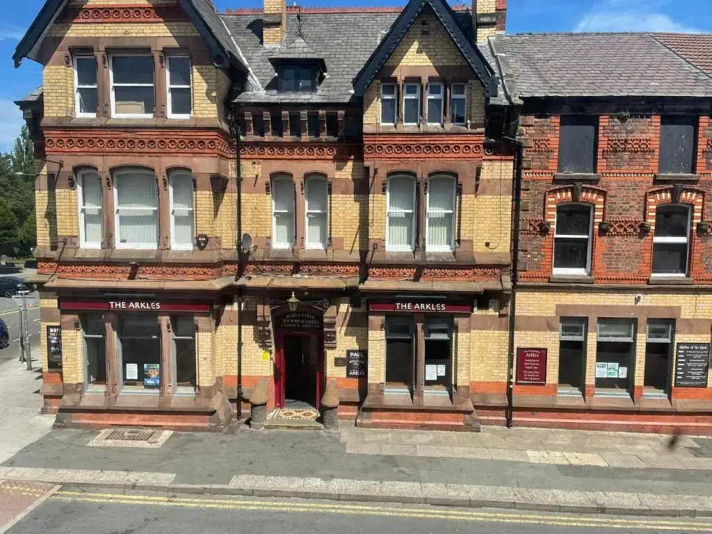 264 The Road End
