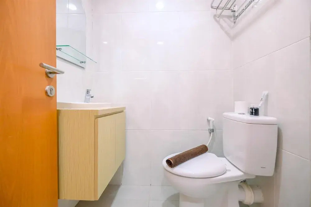 Minimalist Studio At Evenciio Margonda Apartment