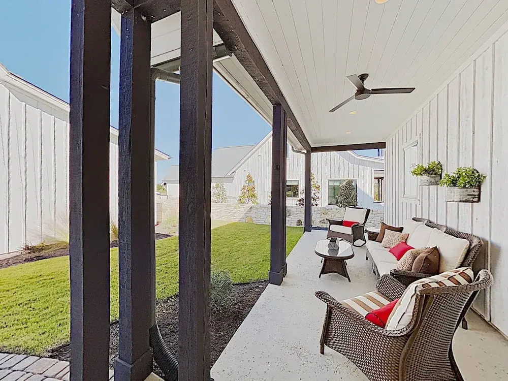 New Listing! Luxury Reserve At Lake Travis 3 Bedroom Home