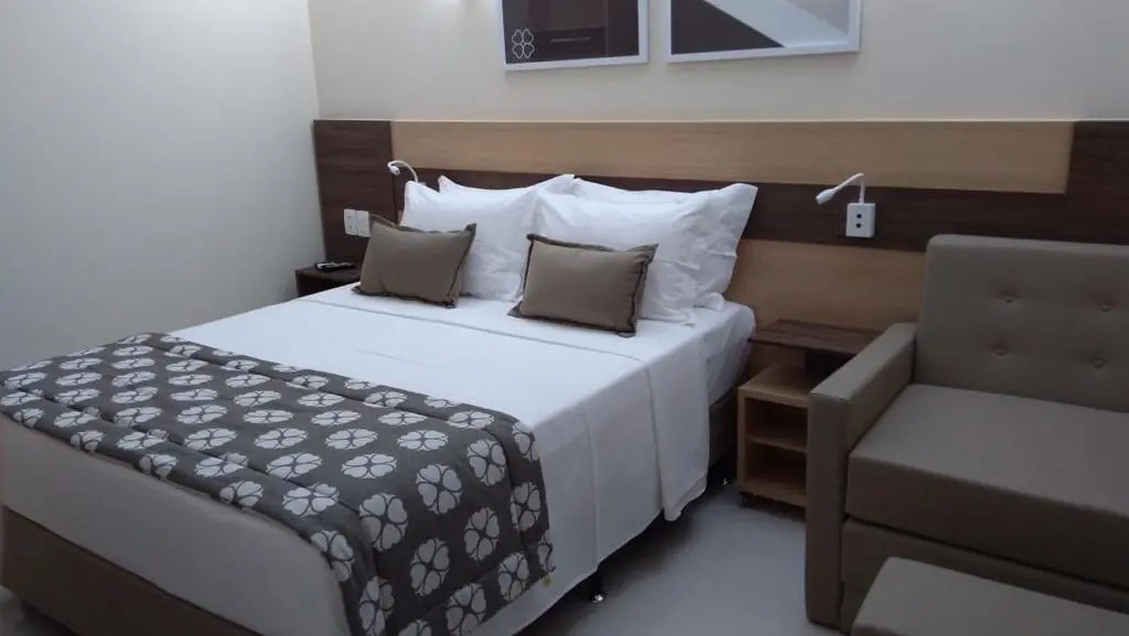House Inn Hotel - Anashopping
