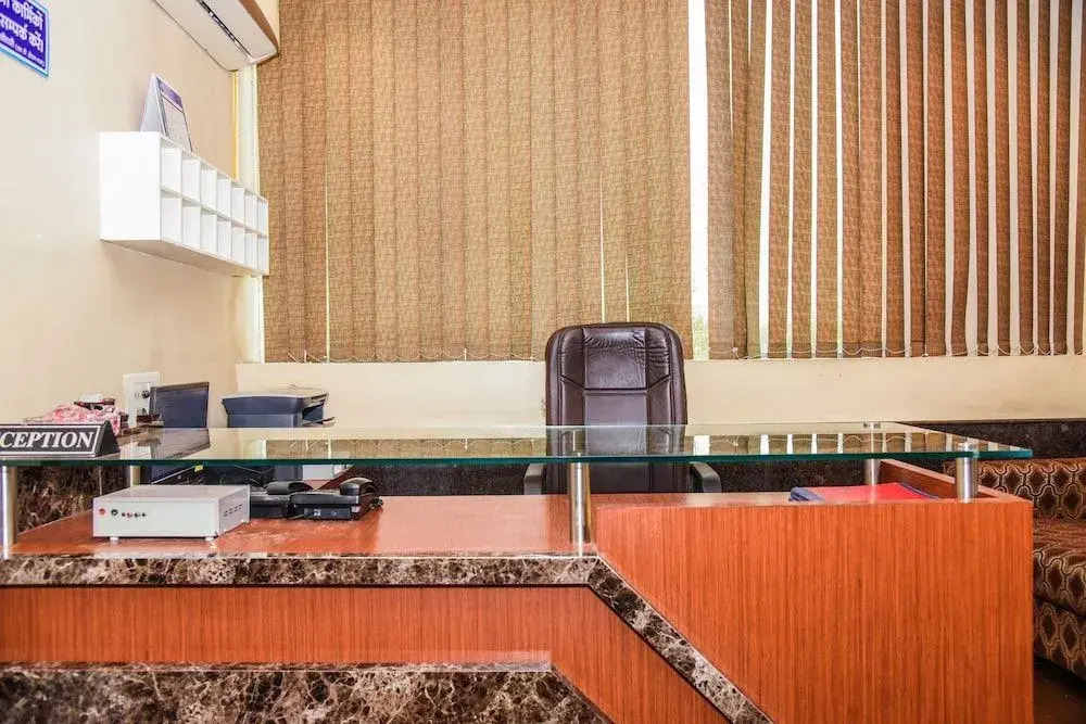 Hotel Raj