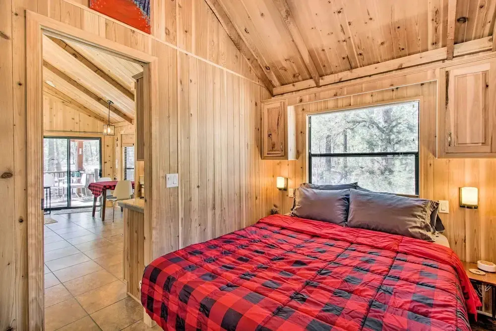 Lakeside Cabin with Fire Pit about 4 Mi to Show Low Lake